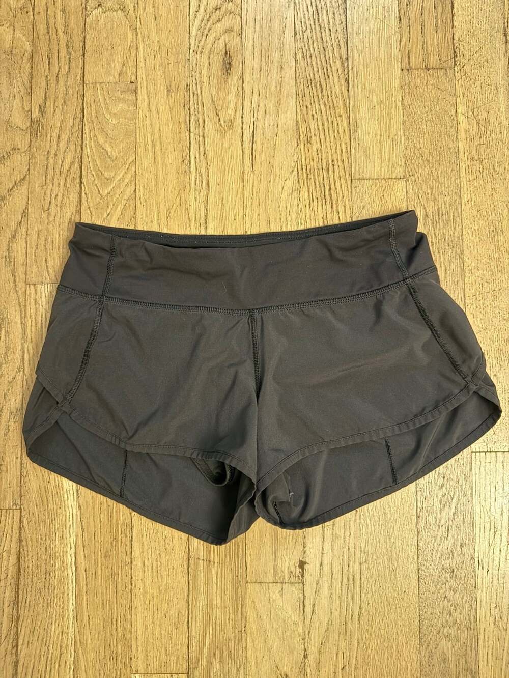 Lululemon Speed Up Short 2.5 Black Athletic Running Shorts